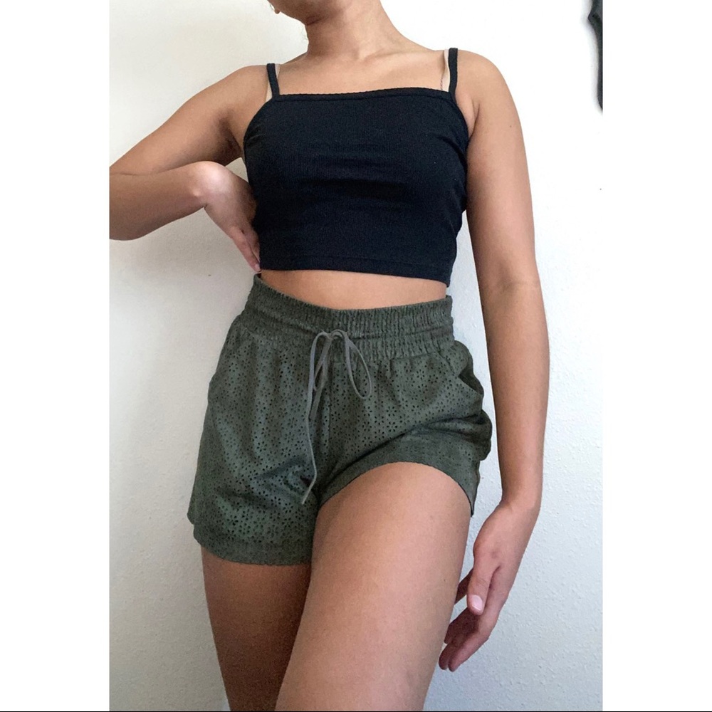 Shorts - Picture 2 of 2